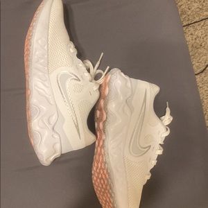 Nike renew shoes